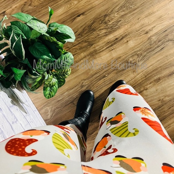 🍁🎃🍂 FALL GNOME PUMPKIN LEAVES LEGGINGS Women’s TC Tall & Curvy 14-22 XXL 1X 2X - Picture 7 of 14
